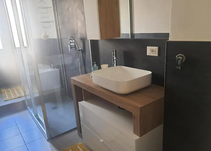 Apartament Tra Museo Ferrari, Stazione E Centro